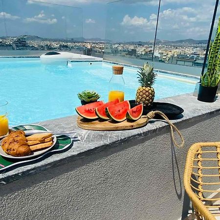 New 2Bd Aprt With Shared Rooftop Pool E2 เอเธนส์ ภายนอก รูปภาพ