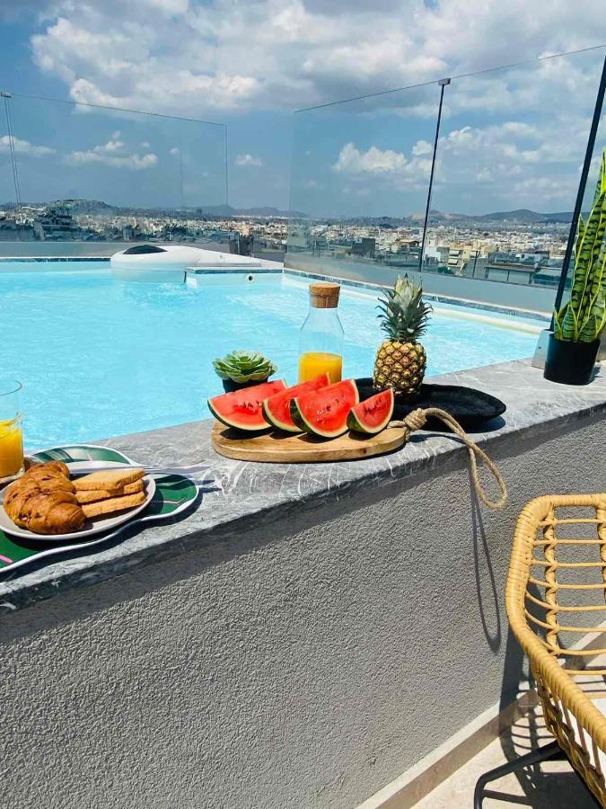 New 2Bd Aprt With Shared Rooftop Pool E2 เอเธนส์ ภายนอก รูปภาพ