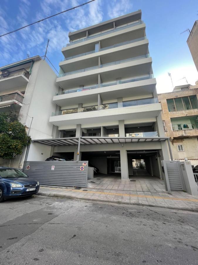 New 2Bd Aprt With Shared Rooftop Pool E2 เอเธนส์ ภายนอก รูปภาพ